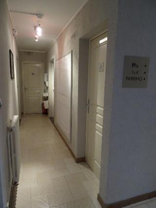 Hotel Akena Le Prado - Proche Zénith 3*