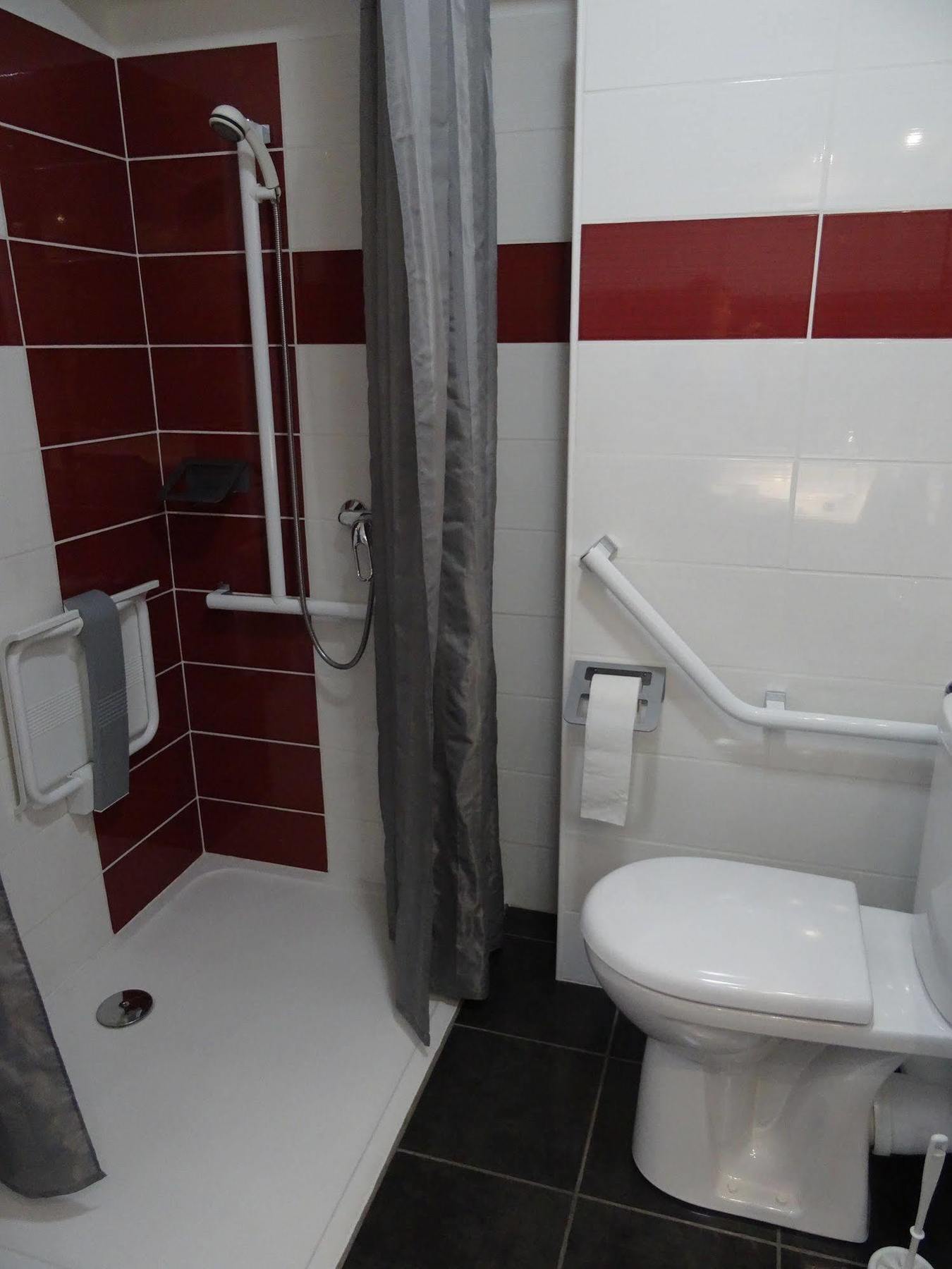 Akena Le Prado - Proche Zénith Hotel 3*